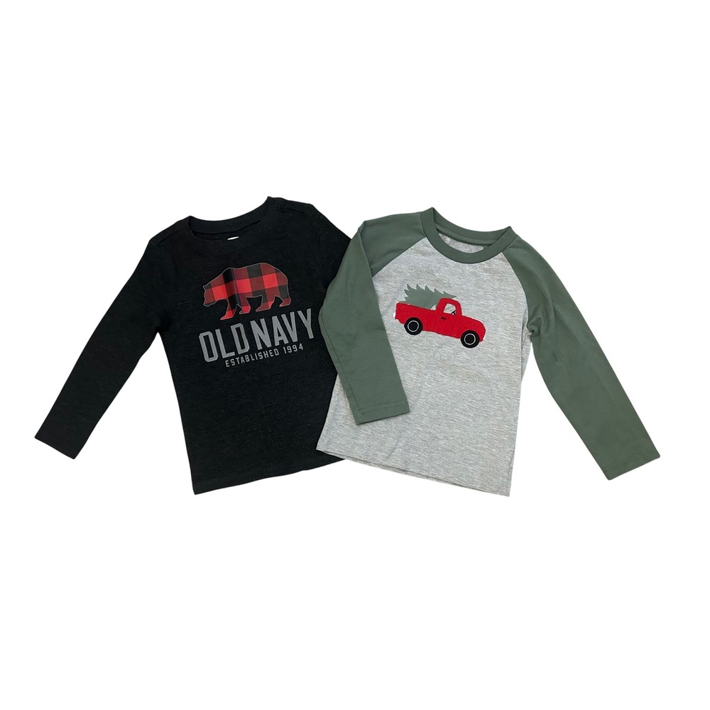 Boys Bundle of 2 Old Navy Long Sleeve T-Shirts Size 4T Christmas Bear Truck